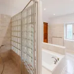 Aile Chateau De Saint-sarnin Pour 14 Personnes Avec Piscine Ferienhaus *