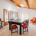 Aile Chateau De Saint-sarnin Pour 14 Personnes Avec Piscine Ferienhaus *