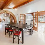Aile Chateau De Saint-sarnin Pour 14 Personnes Avec Piscine * Grisolles (Tarn-et-Garonne)