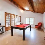 Ferienhaus Aile Chateau De Saint-sarnin Pour 14 Personnes Avec Piscine