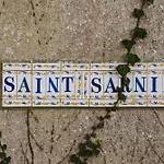 Aile Chateau De Saint-sarnin Pour 14 Personnes Avec Piscine Ferienhaus *