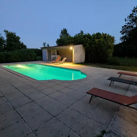 Aile Chateau De Saint-sarnin Pour 14 Personnes Avec Piscine Semesterbostad