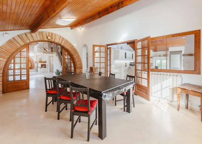 Aile Chateau De Saint-sarnin Pour 10 Personnes Avec Piscine * Grisolles (Tarn-et-Garonne)